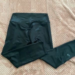 CNC black shimmer 3/4 leggings
